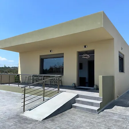 Mike Villa Faliraki